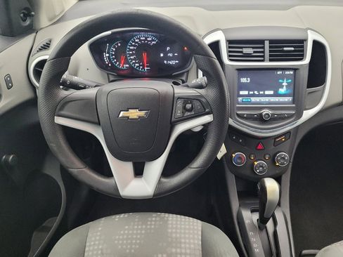 Used 2017 Chevrolet Sonic LT image 22