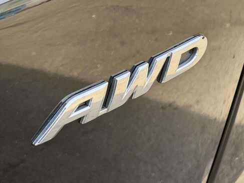 Used 2019 Honda CR-V EX image 6