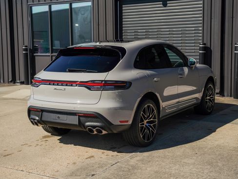 New 2026 Porsche Macan S image 10