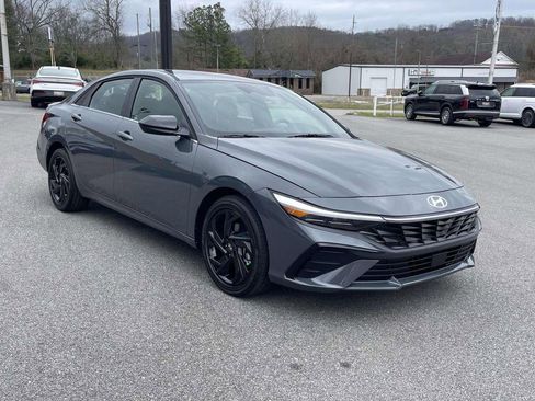 New 2026 Hyundai Elantra SEL Sport Premium image 23