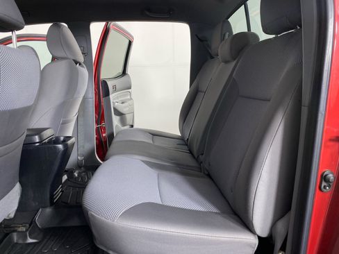 Used 2014 Toyota Tacoma 4x4 Double Cab w/ TRD Off-Road Package image 23
