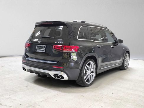 Used 2022 Mercedes-Benz GLB 35 AMG 4MATIC image 3