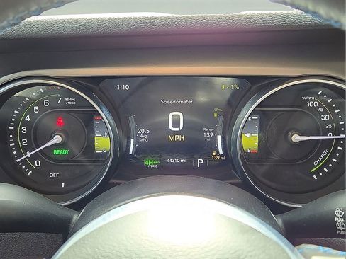 Used 2022 Jeep Wrangler Unlimited Rubicon 4xe image 26