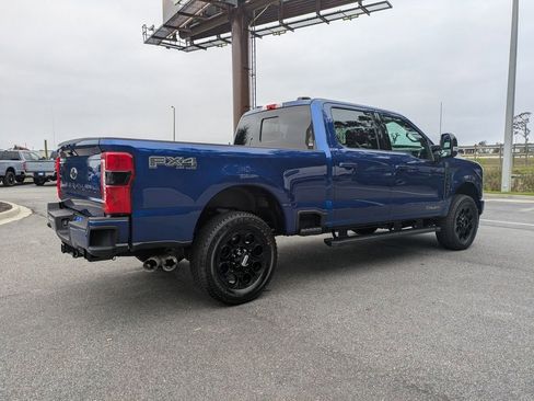 New 2026 Ford F250 Lariat w/ Black Appearance Package AWD/4WD image 4