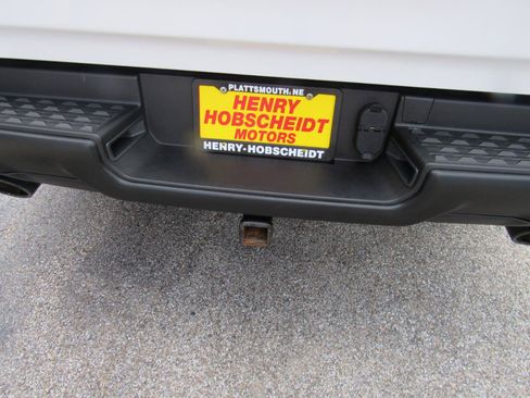 Used 2021 RAM 1500 Rebel w/ Level 1 Equipment Group AWD/4WD image 13