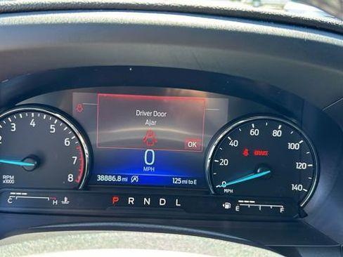 Certified 2023 Ford Explorer XLT w/ Equipment Group 202A AWD/4WD image 20