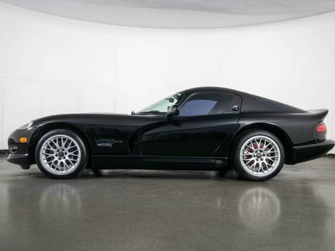 Used 1999 Dodge Viper GTS RWD image 5