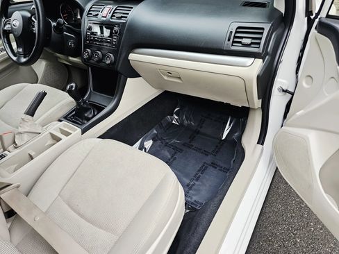 Used 2013 Subaru Crosstrek 2.0i Premium w/ Popular Pkg 2 image 11