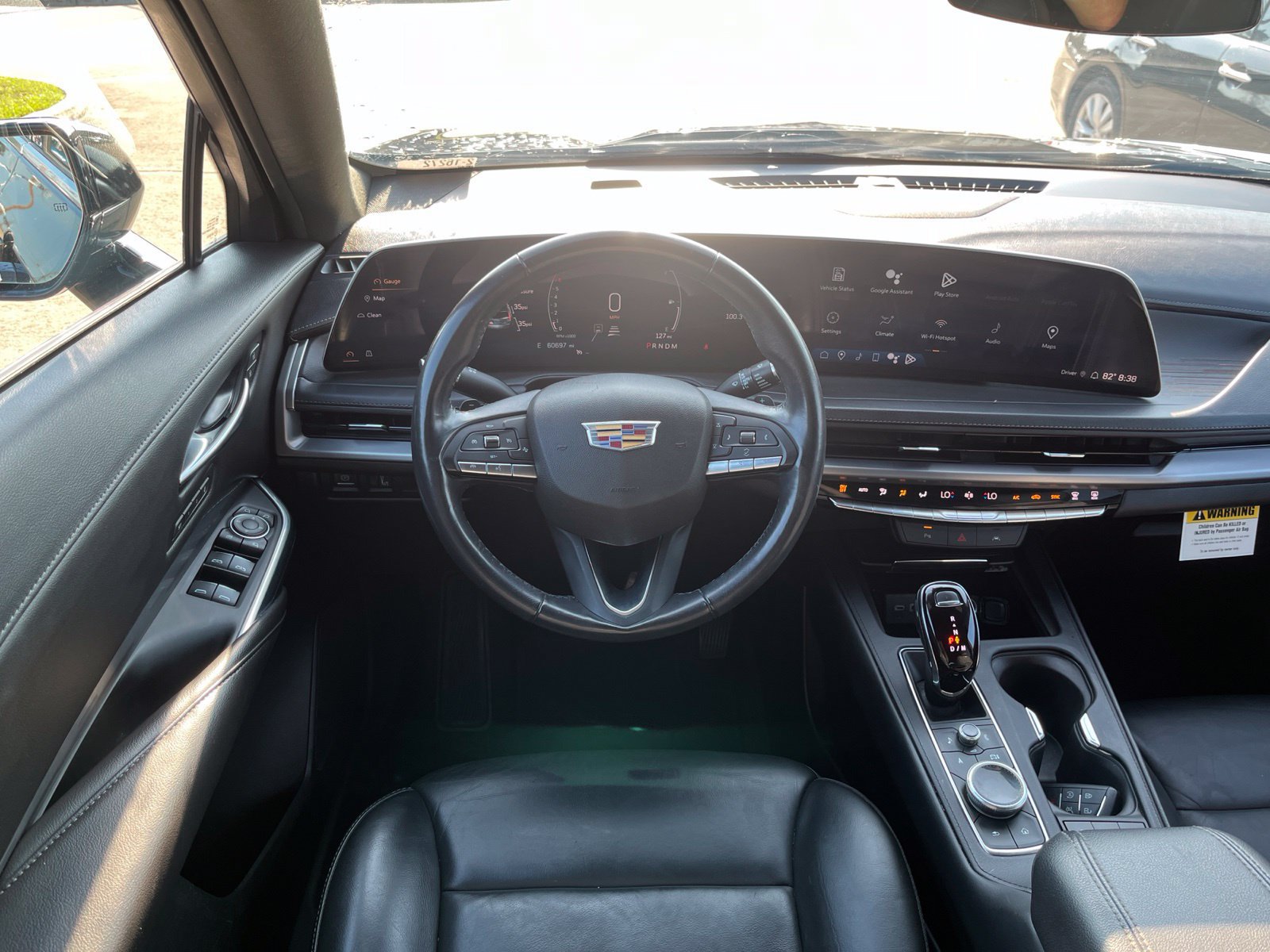 Used 2024 Cadillac XT4 Premium Luxury FWD image 11