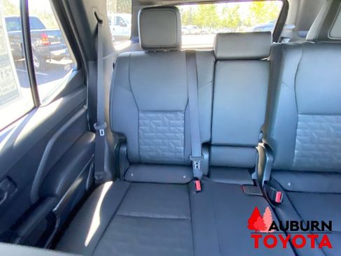 New 2026 Toyota 4Runner TRD Off-Road Premium AWD/4WD image 19