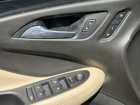 Used 2017 Buick Envision Premium w/ LPO, Cargo Package AWD/4WD image 23