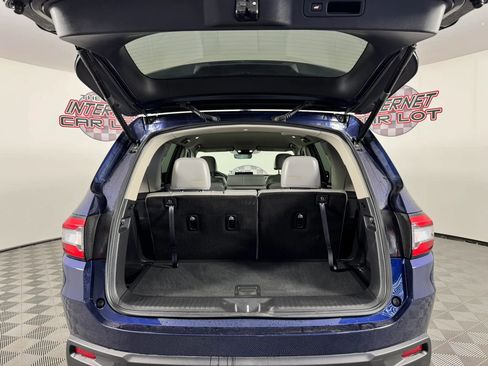 Used 2025 Honda Pilot EX-L image 27