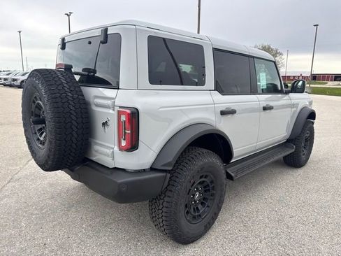 New 2026 Ford Bronco Outer Banks AWD/4WD image 3
