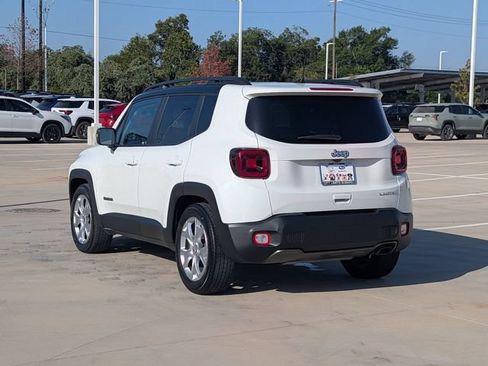 Used 2020 Jeep Renegade Limited w/ LED Lighting Group FWD image 4