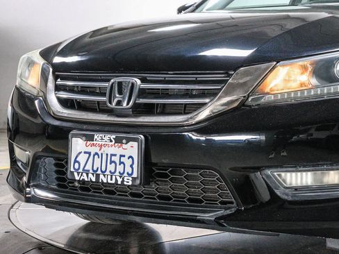 Used 2013 Honda Accord Sport image 8