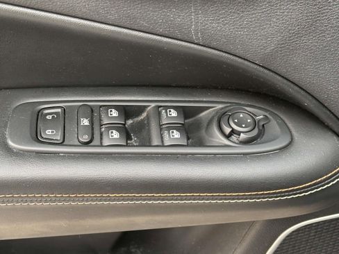 Used 2019 Jeep Compass Latitude image 14