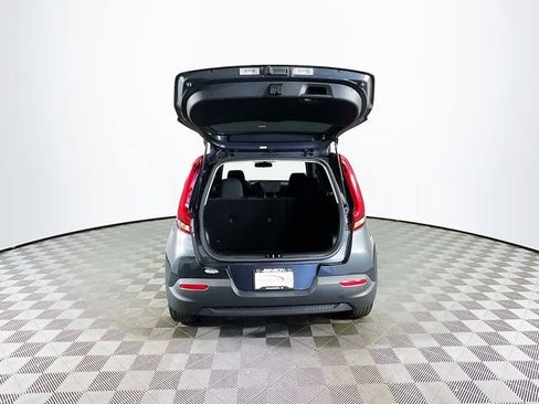 Used 2020 Kia Soul LX FWD image 25