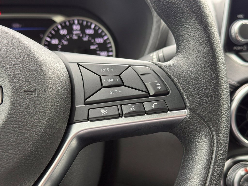 Used 2025 Nissan Sentra SV FWD image 19