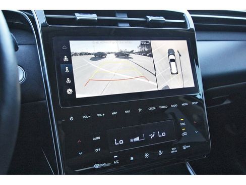 Used 2024 Hyundai Tucson Limited image 22