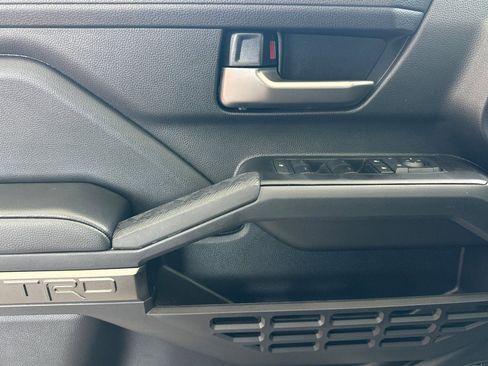 New 2026 Toyota Tacoma TRD Off-Road image 10