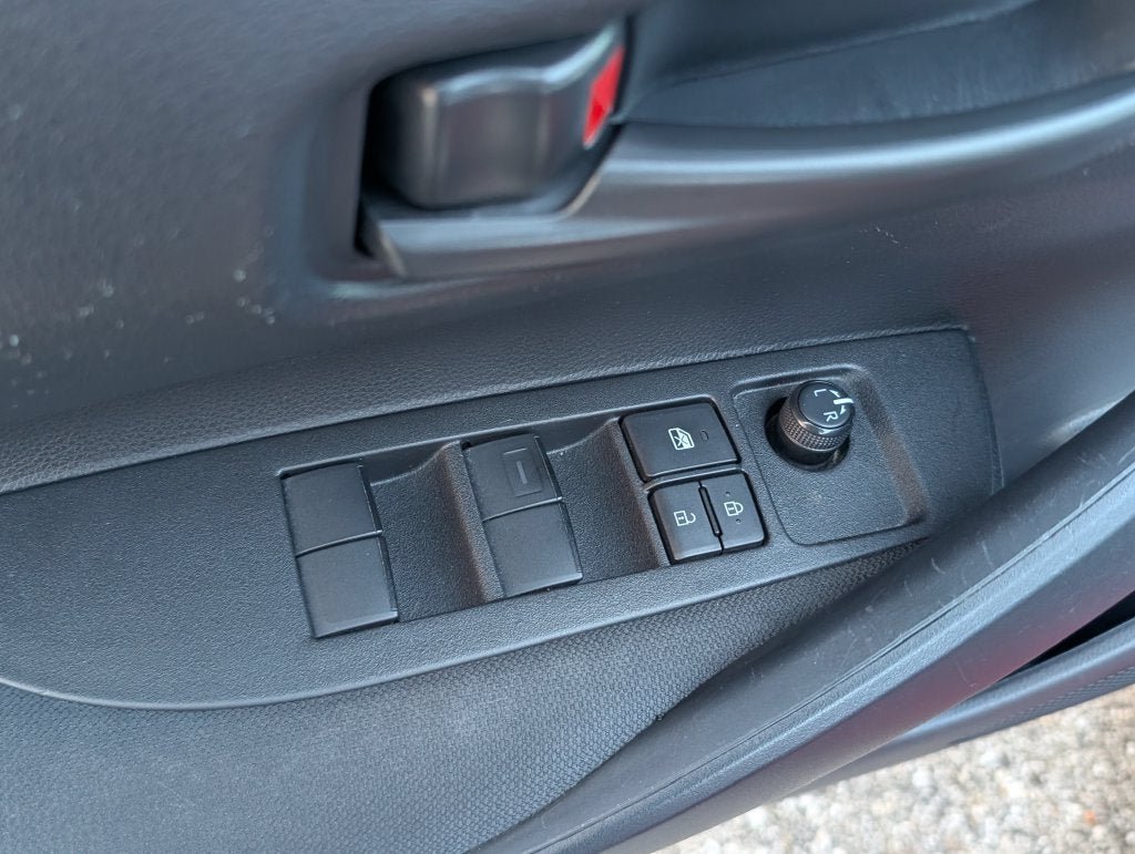 Certified 2023 Toyota Corolla LE FWD image 11