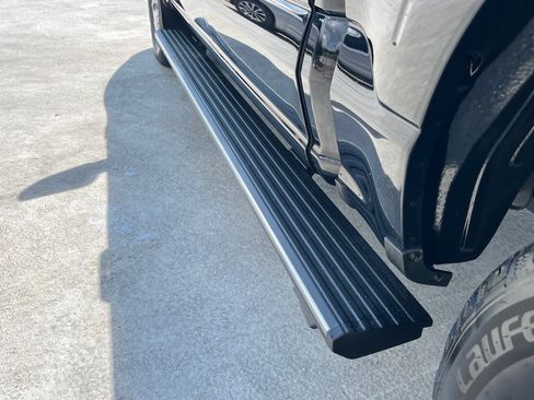 Certified 2022 Ford F150 Platinum w/ Equipment Group 701A High AWD/4WD image 20