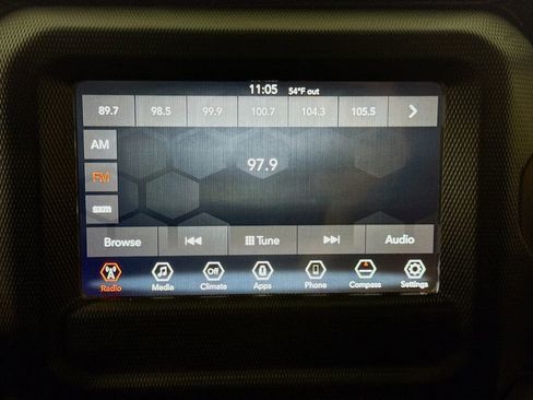 Used 2018 Jeep Wrangler Unlimited Sport S image 14