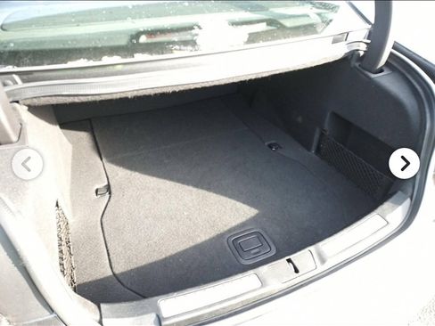 Used 2019 Lincoln Continental Select w/ Continental Climate Package image 13