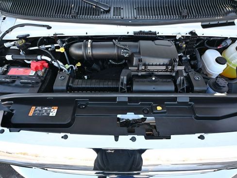 Used 2024 Ford E-350 and Econoline 350 Super Duty w/ Power Windows & Locks Group image 65