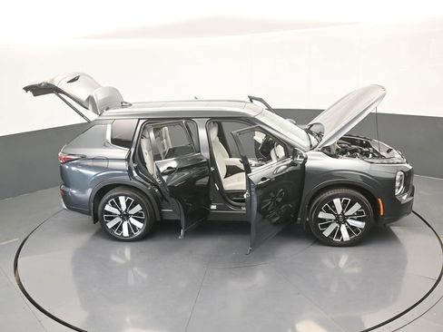 New 2026 Mitsubishi Outlander SEL FWD image 69