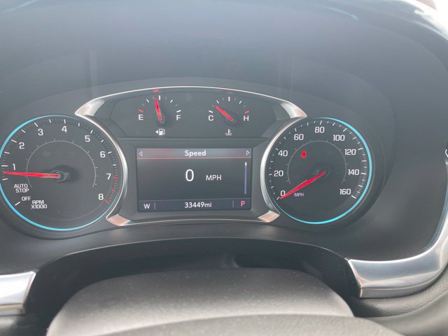 Used 2023 Chevrolet Traverse LT FWD image 23