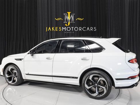 Used 2022 Bentley Bentayga AWD/4WD image 6