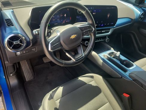 Certified 2024 Chevrolet Equinox EV LT FWD image 14