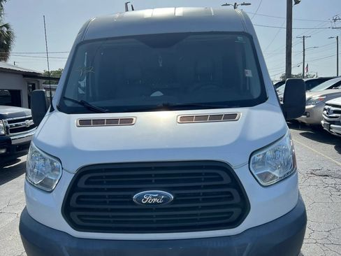 Used 2015 Ford Transit 250 148 Medium Roof RWD image 3