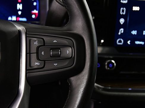 Used 2023 GMC Sierra 1500 Elevation image 23