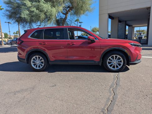 Used 2023 Honda CR-V EX image 2