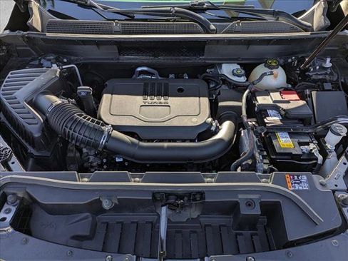 Used 2023 GMC Acadia SLE w/ Driver Convenience Package image 24