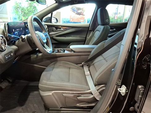 New 2026 Chevrolet Blazer EV LT image 9