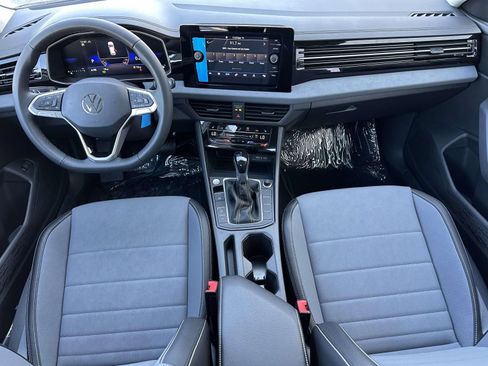 New 2026 Volkswagen Jetta SE image 11