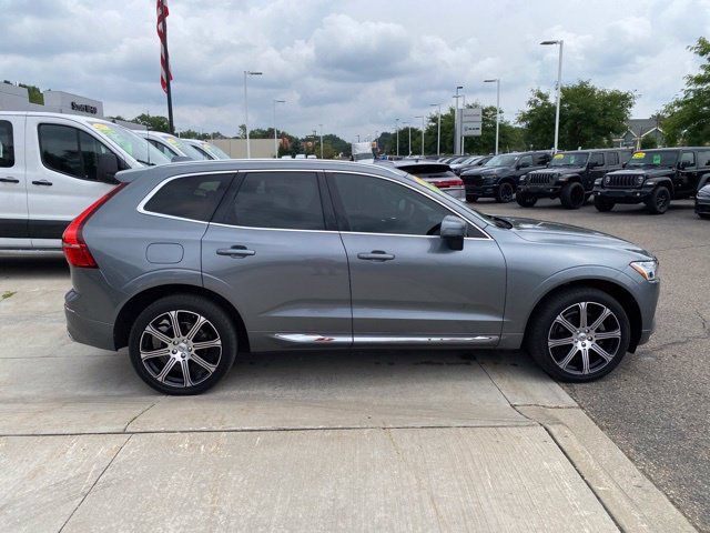 Used 2021 Volvo XC60 T5 Inscription w/ Climate Package AWD/4WD image 2