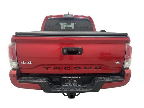 Used 2019 Toyota Tacoma Limited AWD/4WD image 5
