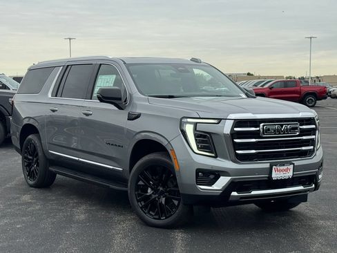 New 2026 GMC Yukon XL Elevation w/ Elevation Premium Package AWD/4WD image 2