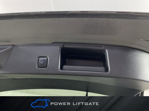 Used 2022 Ford Escape SEL image 35