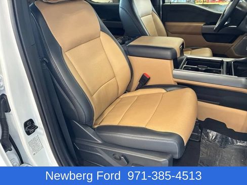 Used 2025 Ford F350 Lariat w/ FX4 Off-Road Package AWD/4WD image 32