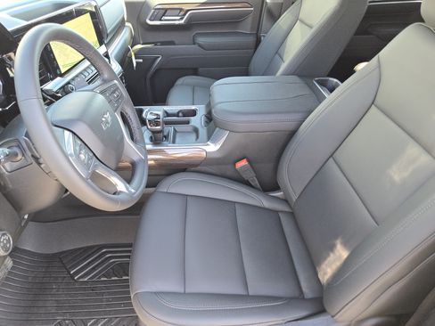 New 2026 Chevrolet Silverado 1500 RST AWD/4WD image 11
