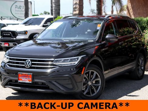 Used 2022 Volkswagen Tiguan SE FWD image 4
