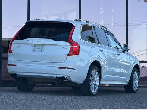 Used 2016 Volvo XC90 T6 Momentum w/ Momentum Plus Package AWD/4WD image 14