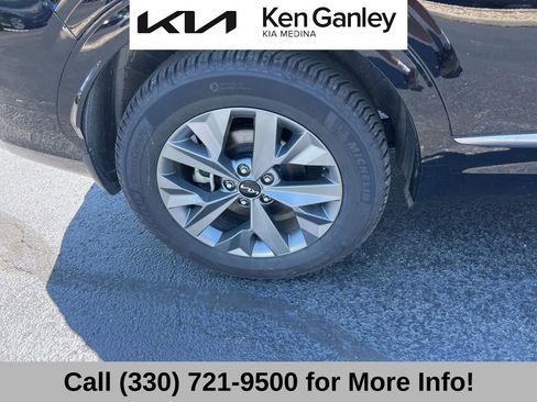 Certified 2023 Kia Sportage SX AWD/4WD image 23