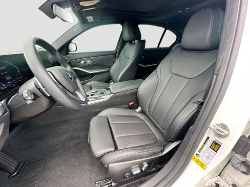 Certified 2023 BMW 330i Sedan w/ Convenience Package RWD image 20
