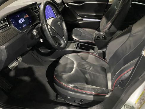 Used 2014 Tesla Model S 85 image 10